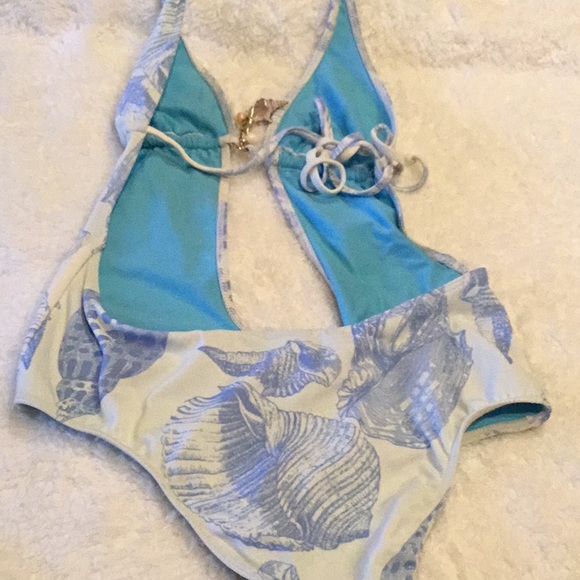 Shay Todd Baby Blue & White Seashell Swimsuit - Picture 4 of 7